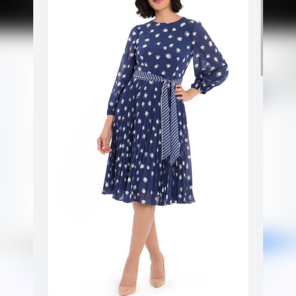 Maggy London Polka Dot Pleated Dress Blue Amd White Size 10